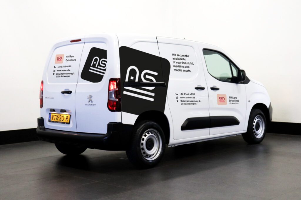 ontwerp wagen bestickering car wrap design