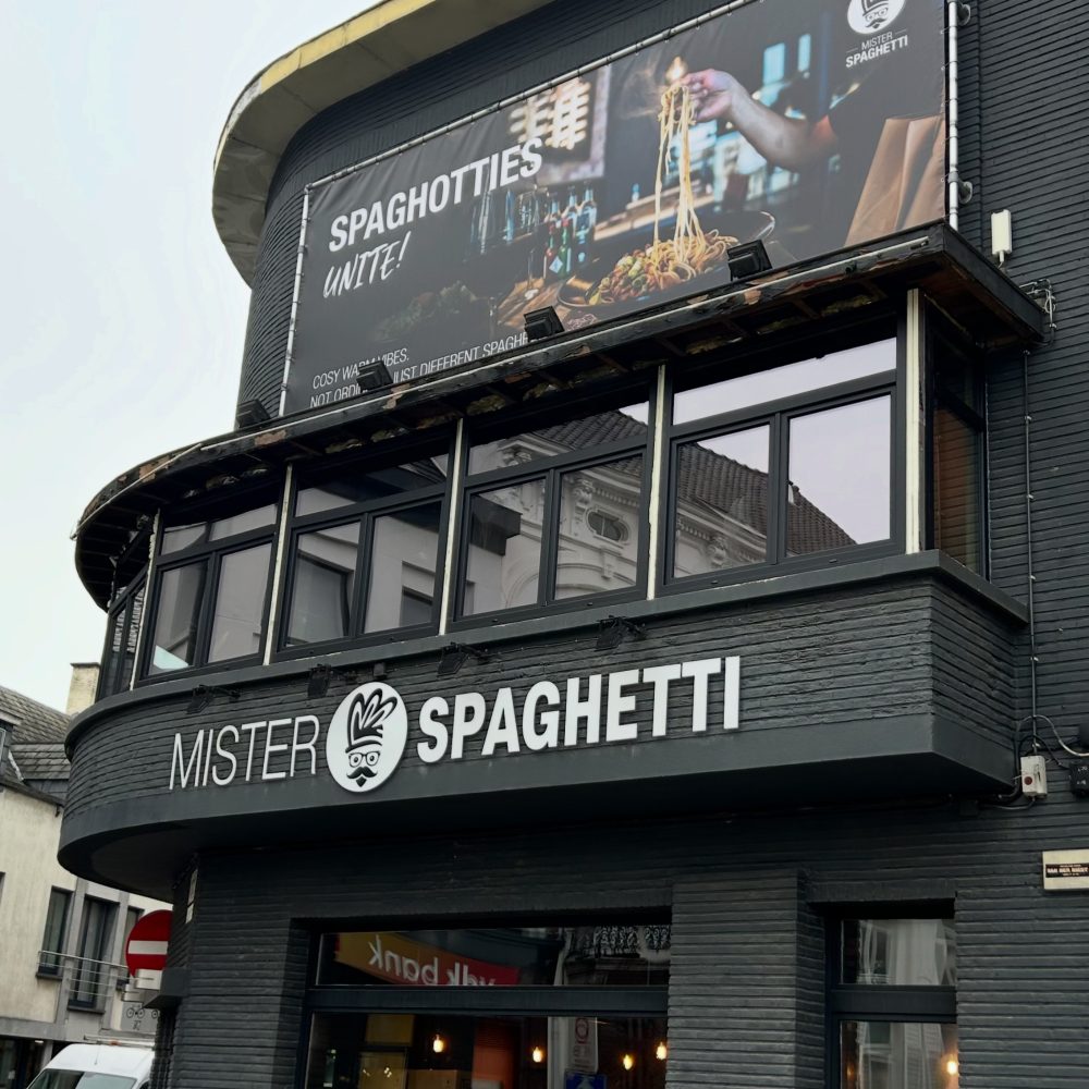 spandoek Mr Spaghetti aalst